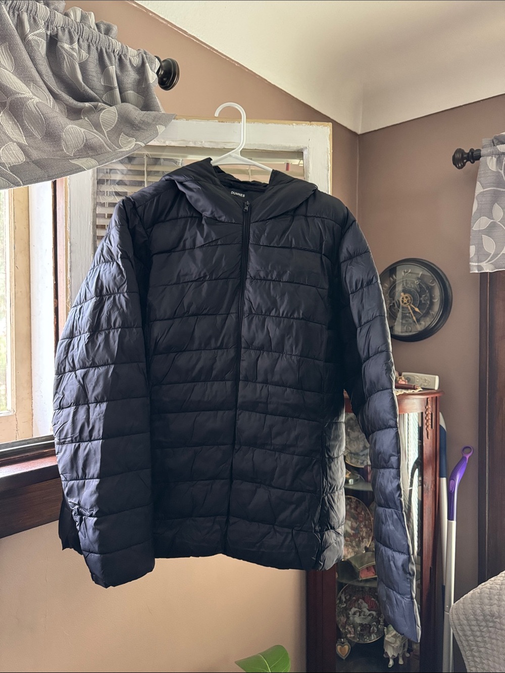Men's Quilted Hooded Puffer Jacket - Black